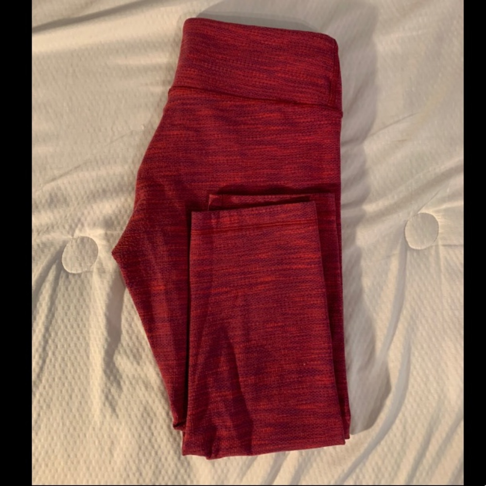 Pink/red lululemon leggings